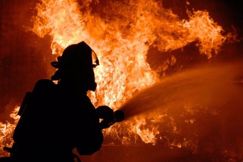 Пожежа на Дрогобиччині: мешканець будинку отримав опіки