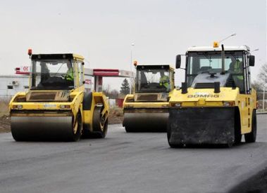 На ремонт доріг Львівщини цього року дадуть на 40 млн грн більше, ніж торік