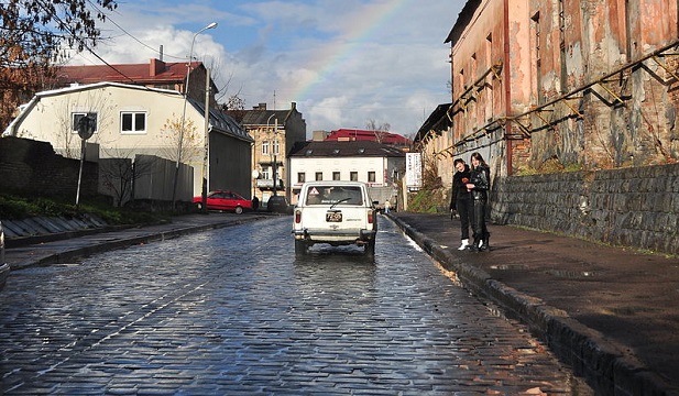 Патрульні радять оминати водіям вул. Опришківську через затори