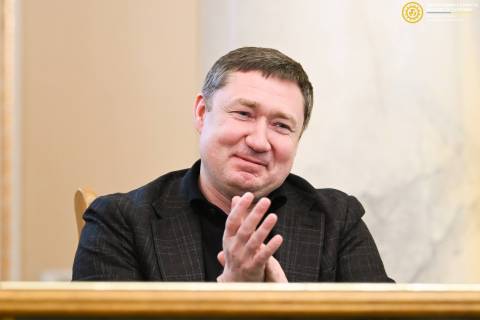 Козицькому у січні нарахували 105 тисяч посадового окладу