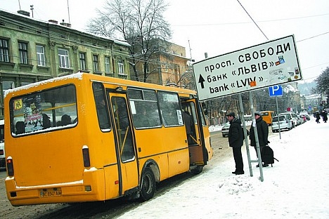 Перевізники Львова пообіцяли не зривати графіку маршрутів