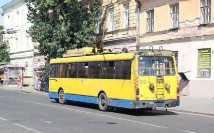 У Львові у неділю рух транспорту продовжать
