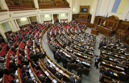 Порошенко не узгодив з лідерами фракцій Верховної Ради пропорційних списків