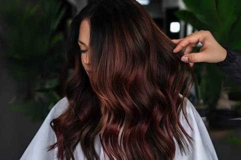 Найпопулярніші техніки фарбування
волосся цього сезону