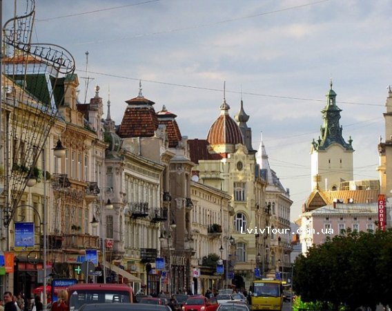 Садовий не дозволив розмістити рекламу ТзОВ «Проджект інвест капітал» в центрі Львова