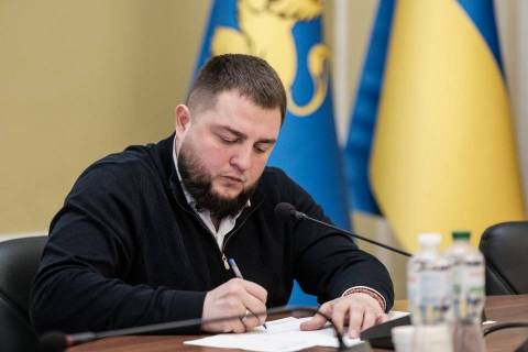 Виконуючий обов'язки голови Львівської облради у серпні заробив понад 20 тисяч гривень