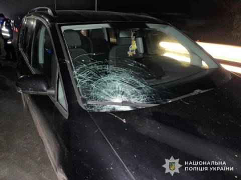 На Самбірщині водійка Volkswagen Touareg на смерть збила пішохідку