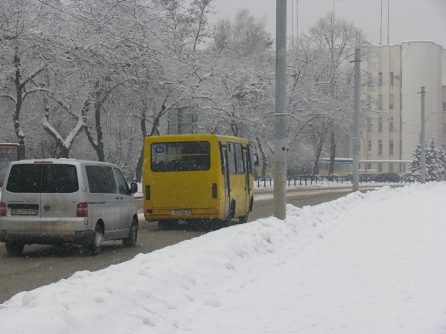 Вартість проїзду у маршрутках Львова можуть підняти без підвищення якості перевезення