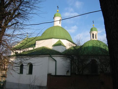 Каплицю Боїмів та церкви святого Миколая облаштують ілюмінацією