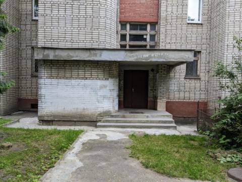 На Левандівці за понад дві тисячі гривень здають в оренду комунальне приміщення
