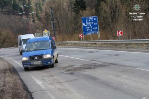 На Львівщині дорожників оштрафували за дорогу Стрий – Нижні Ворота