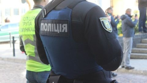 Поліція проводитиме рейди для контролю носіння масок