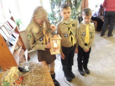 Вифлеємське світло миру запалало в усіх львівських бібліотеках