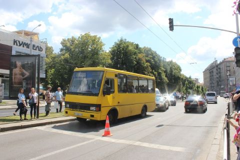 У Львові через ДТП маршруток перевірили всіх перевізників