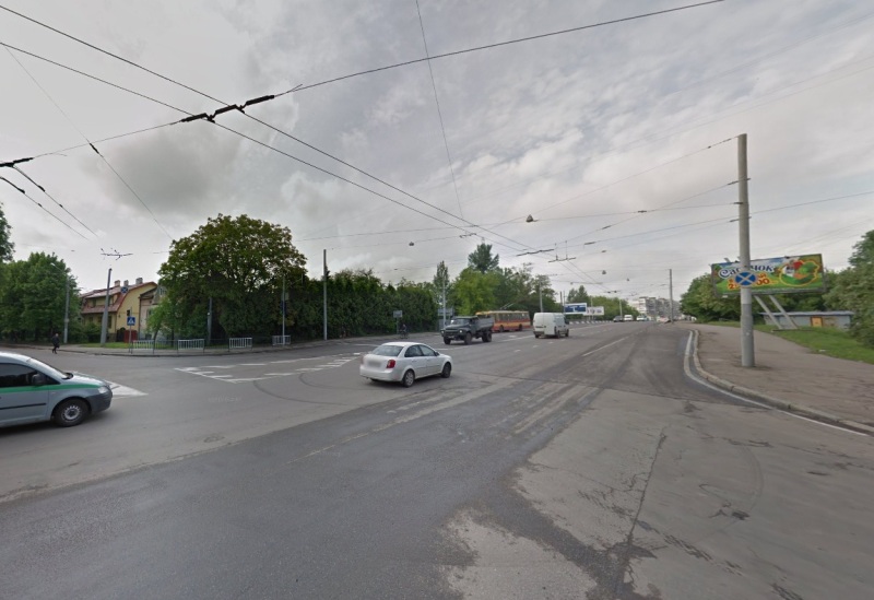 У Львові на перехресті Любінська – Окружна облаштують смугу для громадського транспорту