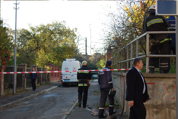 У Львові чоловік знайшов біля власного дому гранату