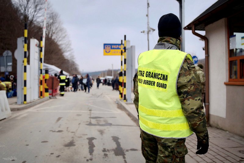 До Польщі прибули майже два з половиною мільйона біженців з України