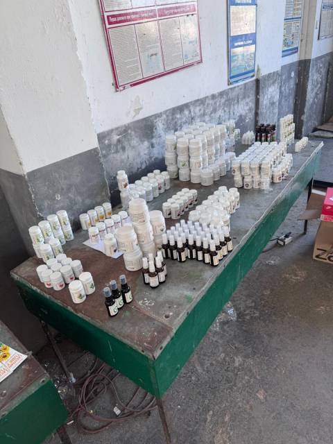 У Шегинях виявили контрабанду російських харчових добавок та волосся на понад мільйон гривень