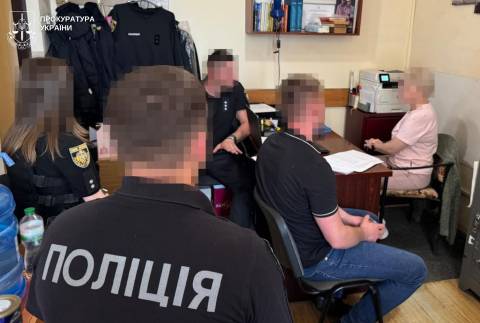 У Львові за напад на поліцейського затримали стоматолога однієї з поліклінік міста