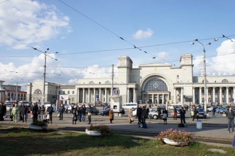 Вокзал у Дніпропетровську працює у звичному режимі