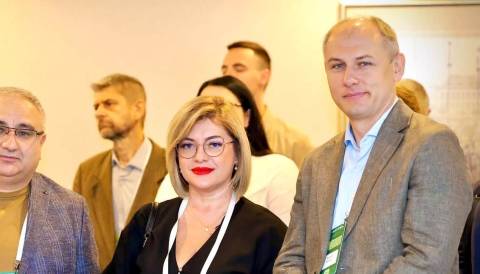 Медик Васько у вересні заробив майже 200 тисяч гривень