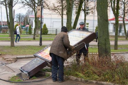 У Львіво цьогоріч виявили майже 800 порушень в рекламних конструкціях