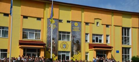 Керівництво ліцею імені Героїв Крут недоплатило ліцеїстам-сиротам понад мільйон гривень державної допомоги