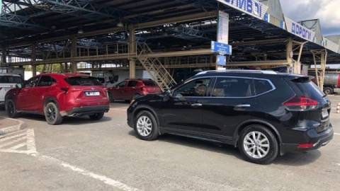 На кордоні з Польщею – черги з 40 авто