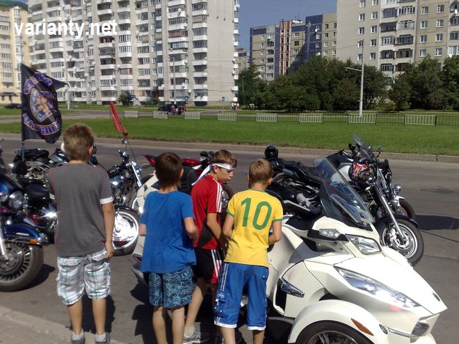 Зїзд байкерів відбувся на Сихові з нагоди дня Незалежності України