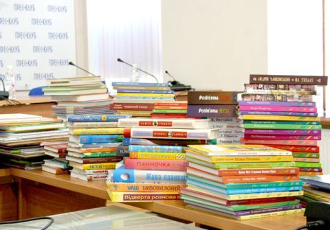 На Львівщині розпочався проект читання дітьми унікальних книжок в інтернатах