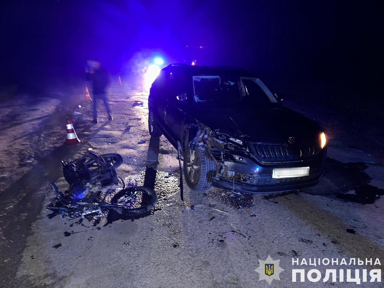 На Самбірщині підліток за кермом Skoda Kodiag збив мотоцикліста