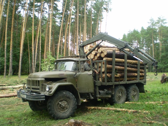 Лісгоспам на Львівщині прикупили техніки на 11 мільйонів