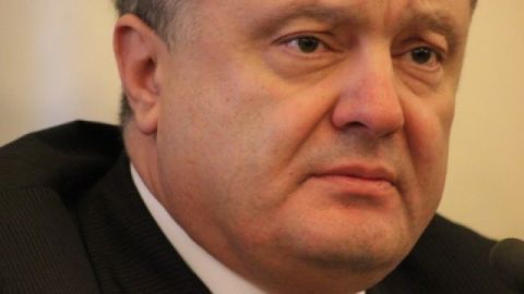 Порошенко затвердив оборонний бюлетень України