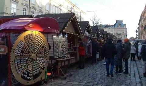 На площі Ринок у Львові облаштують Різдвяний ярмарок