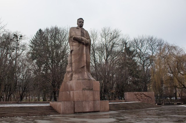 На Львівщині вандали відрізали руку пам'ятника Франку