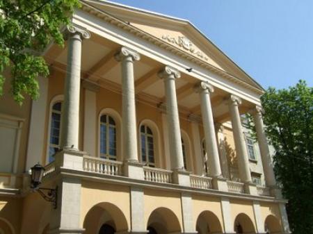 Рада прийняла постанову про відзначення 100-річчя театру Заньковецької