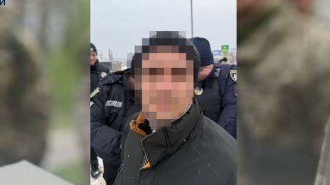 У Львові затримали нападника, який ножем поранив військовослужбовця ТЦК