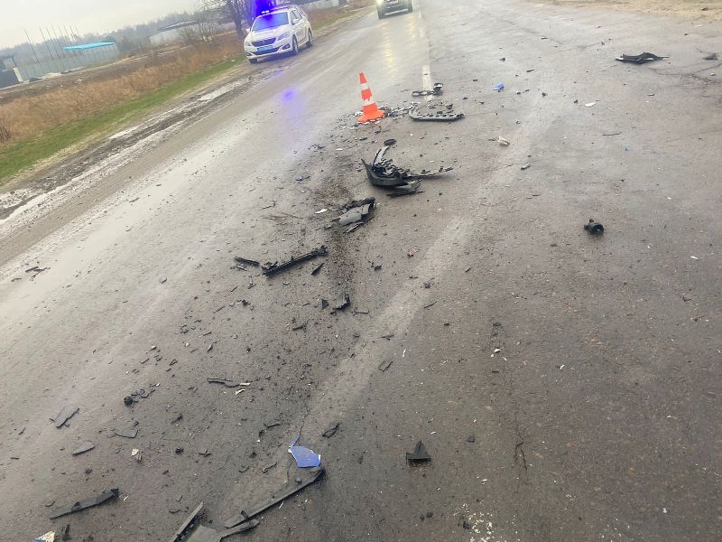 На Яворівщині у ДТП з вантажівкою загинув водій легковика