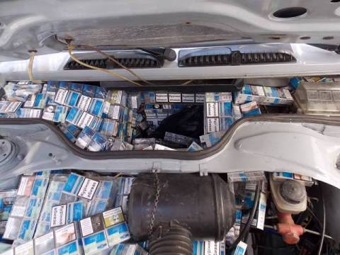 Мешканця Львівщини спіймали на контрабанді цигарок