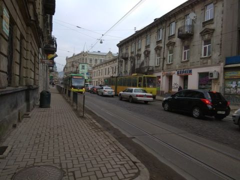 У Львові через поломку пантографа не курсують три трамваї