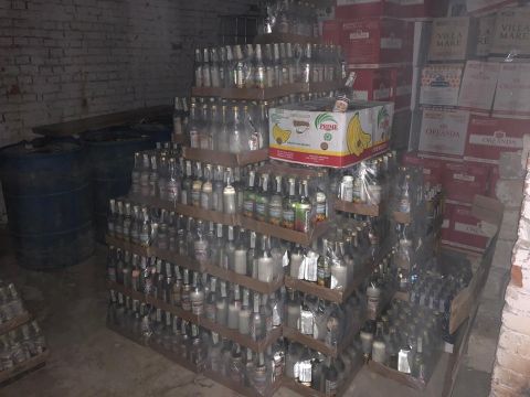 На Львівщині виявили незаконне виробництво фальсифікованого алкоголю