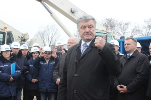 Порошенко погодився на дебати з Зеленським 19 квітня