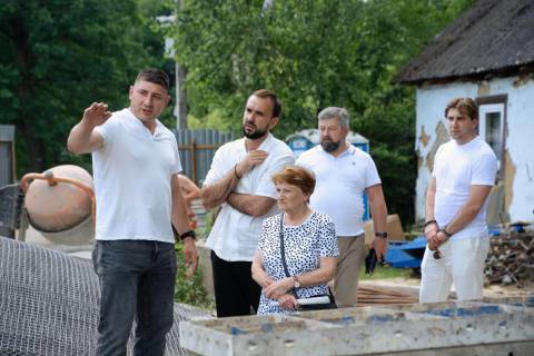 Євген Бойко у червні отримав понад 80 тисяч гривень зарплати