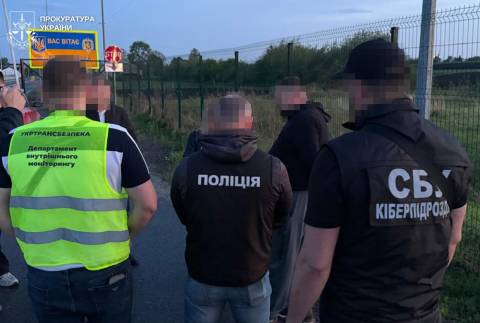 Керівник комунального підприємства Львівщини намагався підкупити посадовця Держтрансбезпеки 
