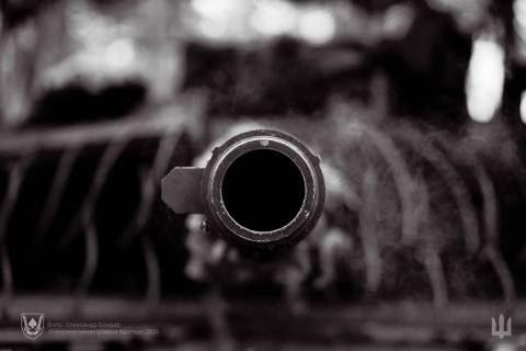 1418
днів і ночей