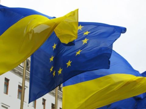 Довідник про послуги ЄС переклали українською