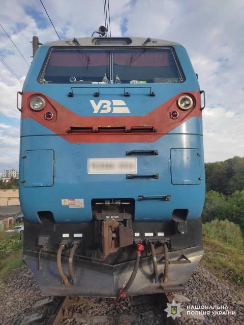 У Львові поїдз збив 21-річного хлопця