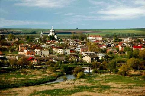 «Західний
Буг» і Ходорівська громада: чому поліція чує лише одну сторону конфлікту