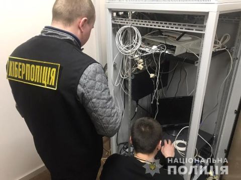 У Львові кіберполіція викрила шахрайську фінансову біржу