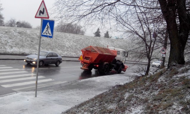 Львів'ян попереджають про тумани та ожеледицю